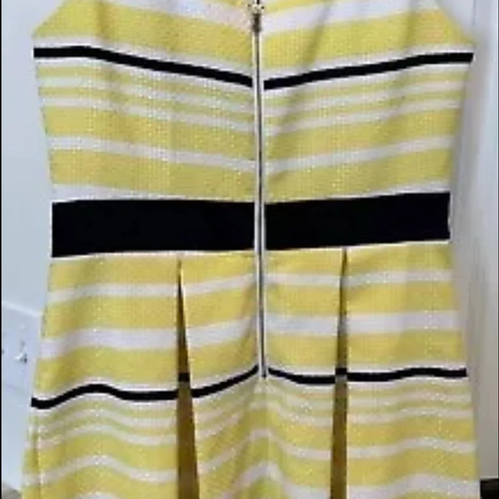 Danny & Nicole‎ Dress 12 Yellow Stripe Pleated Sleeveless Square Neck Fit Flare